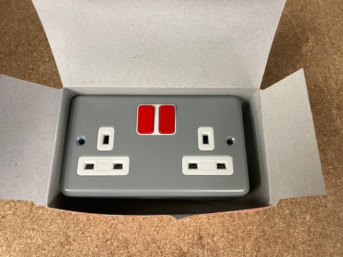Metelclad 13amp switched - metelclad,
