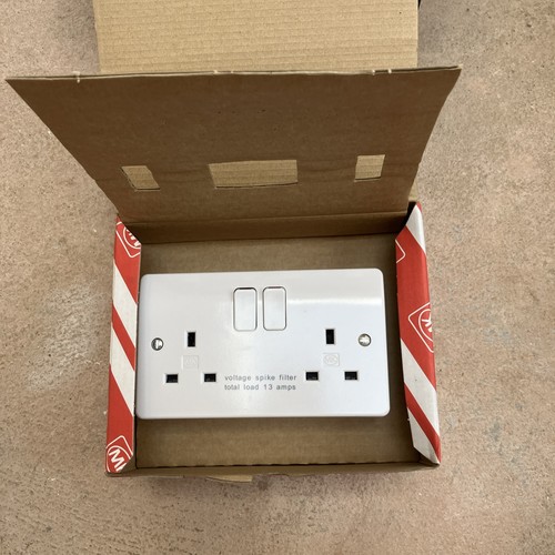K1816 whi 13a - 2g, spike