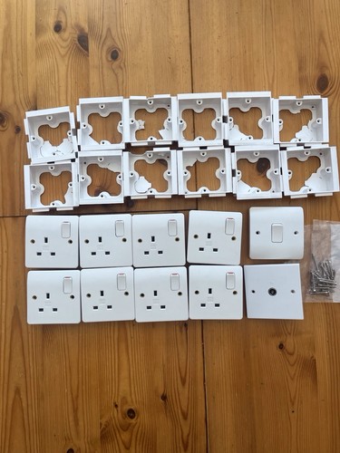Logic single sockets 8 - single,