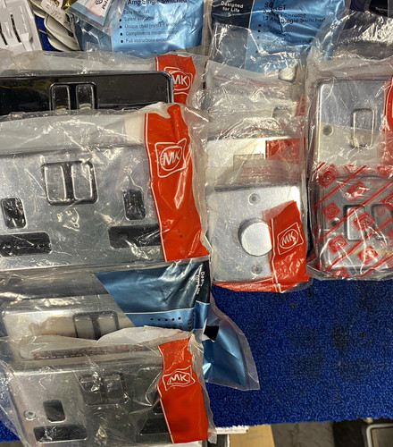 Various 13a 2g switched - mk, 1/2g