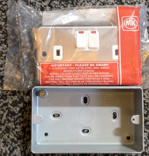 Socket switched 13a gang - mk, 2-gang