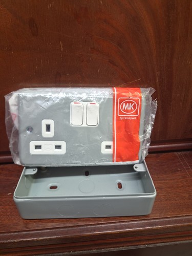 K2946alm metal clad gang - mk,