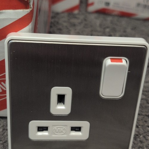 Mh4357whic socket - socket, +