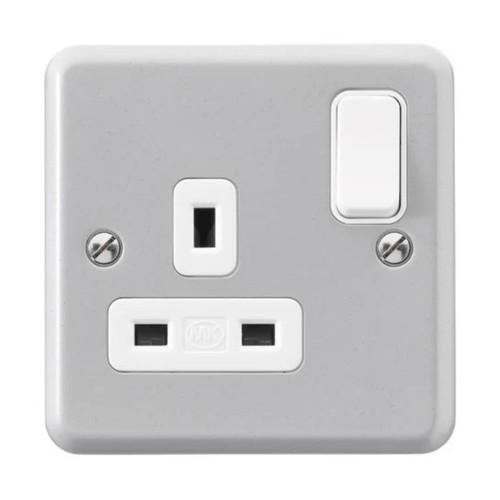 Switched socket metal clad - mk,