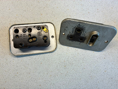 Amp switched sockets - mk,