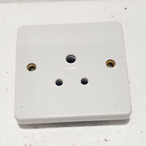 Mk135 white gloss plastic - mk135,